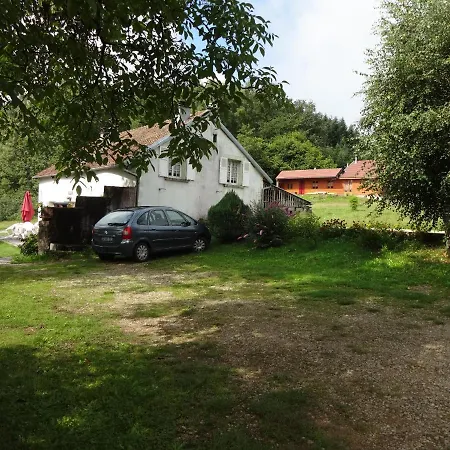 Holiday home Gites La Coquille